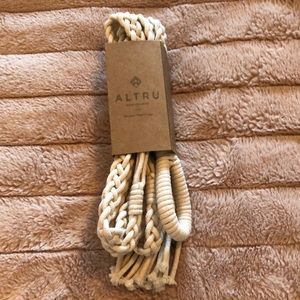 Macrame plant hanger total length 39”